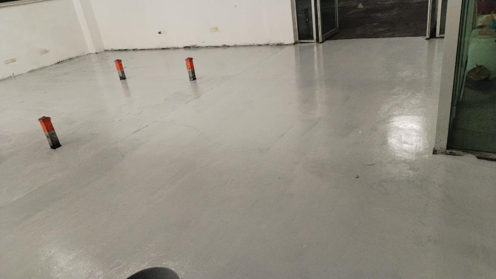 Reparación pintura epóxica
